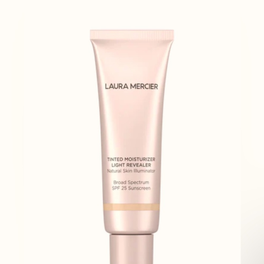 Laura Mercier Flawless Fusion Ultra-Longwear Foundation Shades (m01)